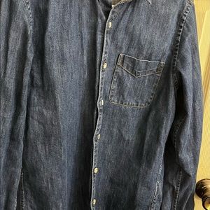 Long sleeve  blue denim slim fit shirt.